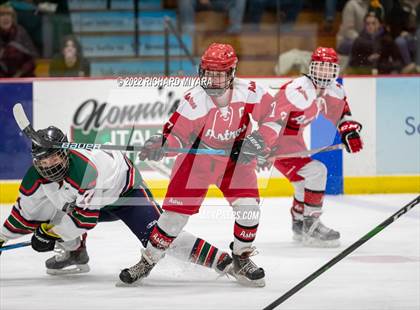 Thumbnail 3 in Pinkerton vs St. Thomas-Dover-Winnacunnet (NHIAA Semifinal) photogallery.