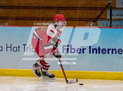 Thumbnail 2 in Pinkerton vs St. Thomas-Dover-Winnacunnet (NHIAA Semifinal) photogallery.
