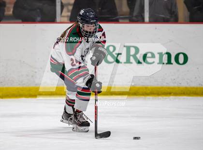 Thumbnail 2 in Pinkerton vs St. Thomas-Dover-Winnacunnet (NHIAA Semifinal) photogallery.