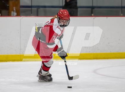 Thumbnail 3 in Pinkerton vs St. Thomas-Dover-Winnacunnet (NHIAA Semifinal) photogallery.
