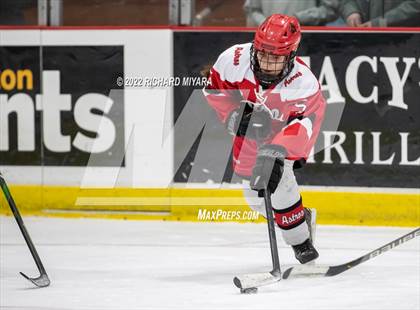 Thumbnail 1 in Pinkerton vs St. Thomas-Dover-Winnacunnet (NHIAA Semifinal) photogallery.