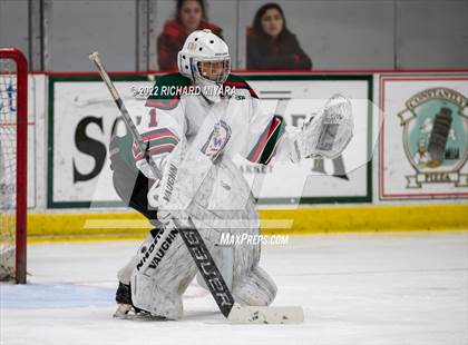 Thumbnail 3 in Pinkerton vs St. Thomas-Dover-Winnacunnet (NHIAA Semifinal) photogallery.