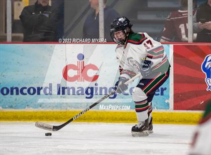 Thumbnail 1 in Pinkerton vs St. Thomas-Dover-Winnacunnet (NHIAA Semifinal) photogallery.