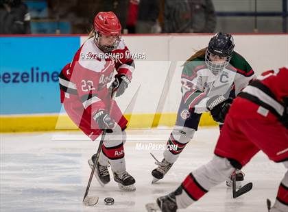 Thumbnail 1 in Pinkerton vs St. Thomas-Dover-Winnacunnet (NHIAA Semifinal) photogallery.