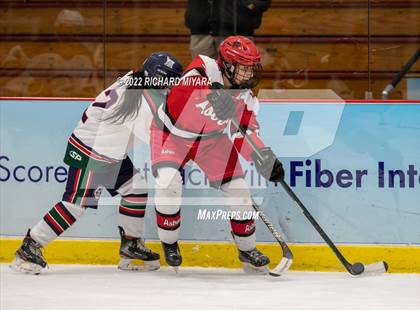 Thumbnail 1 in Pinkerton vs St. Thomas-Dover-Winnacunnet (NHIAA Semifinal) photogallery.