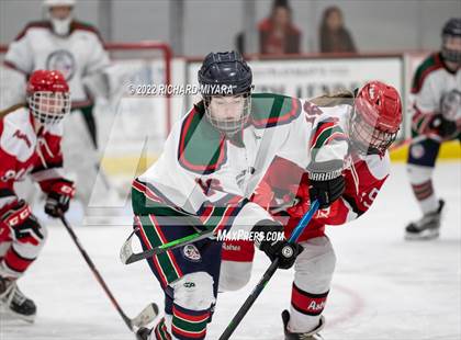 Thumbnail 2 in Pinkerton vs St. Thomas-Dover-Winnacunnet (NHIAA Semifinal) photogallery.