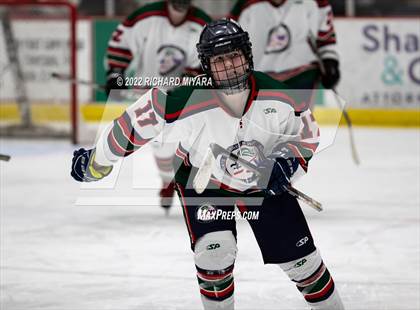 Thumbnail 2 in Pinkerton vs St. Thomas-Dover-Winnacunnet (NHIAA Semifinal) photogallery.