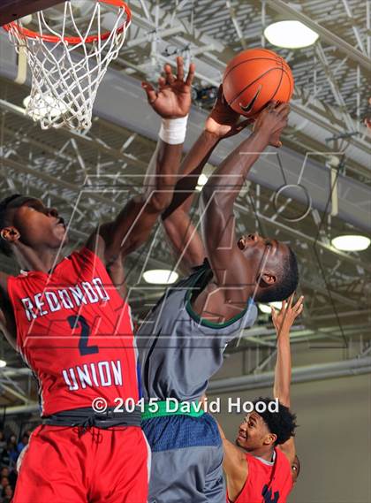 Thumbnail 2 in Chino Hills vs. Redondo Union (MaxPreps Holiday Classic Open Division Championship) photogallery.