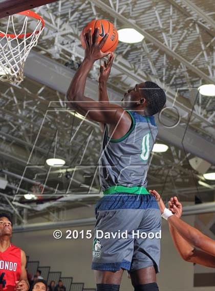 Thumbnail 2 in Chino Hills vs. Redondo Union (MaxPreps Holiday Classic Open Division Championship) photogallery.