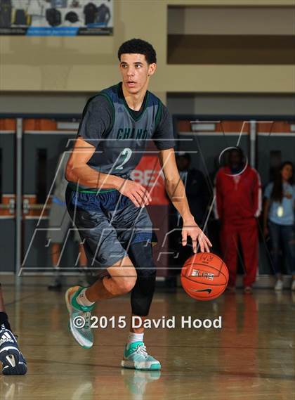 Thumbnail 2 in Chino Hills vs. Redondo Union (MaxPreps Holiday Classic Open Division Championship) photogallery.