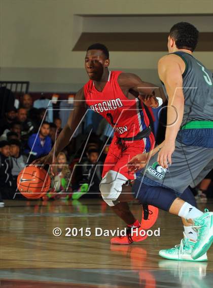 Thumbnail 3 in Chino Hills vs. Redondo Union (MaxPreps Holiday Classic Open Division Championship) photogallery.