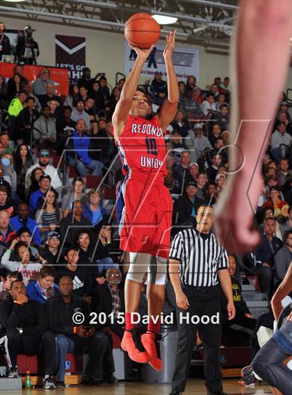 Thumbnail 2 in Chino Hills vs. Redondo Union (MaxPreps Holiday Classic Open Division Championship) photogallery.
