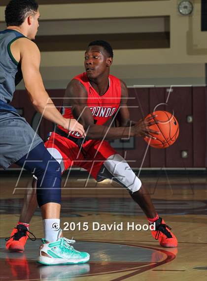 Thumbnail 2 in Chino Hills vs. Redondo Union (MaxPreps Holiday Classic Open Division Championship) photogallery.
