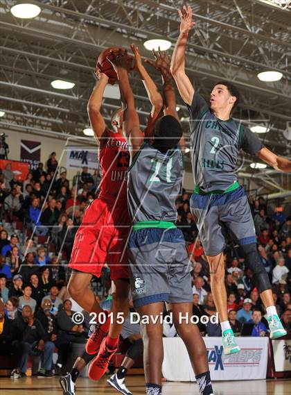 Thumbnail 3 in Chino Hills vs. Redondo Union (MaxPreps Holiday Classic Open Division Championship) photogallery.