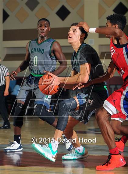 Thumbnail 3 in Chino Hills vs. Redondo Union (MaxPreps Holiday Classic Open Division Championship) photogallery.