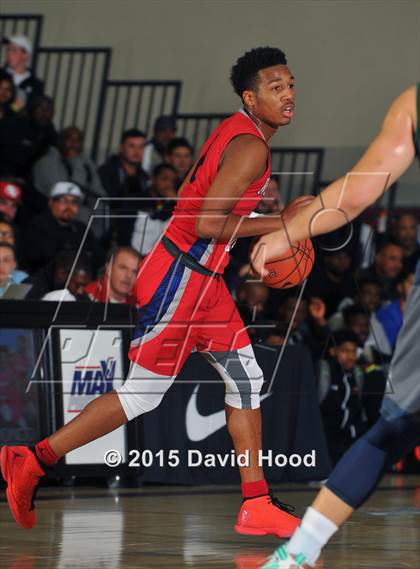 Thumbnail 2 in Chino Hills vs. Redondo Union (MaxPreps Holiday Classic Open Division Championship) photogallery.