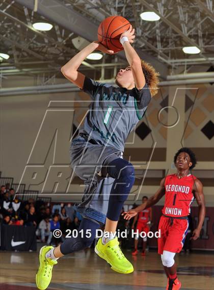 Thumbnail 3 in Chino Hills vs. Redondo Union (MaxPreps Holiday Classic Open Division Championship) photogallery.