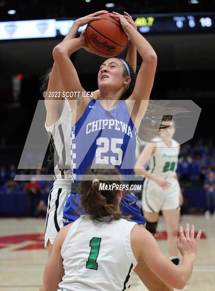 Thumbnail 3 in Chippewa vs. Margaretta (OHSAA D3 State Semifinal) photogallery.