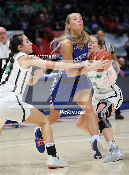 Thumbnail 2 in Chippewa vs. Margaretta (OHSAA D3 State Semifinal) photogallery.