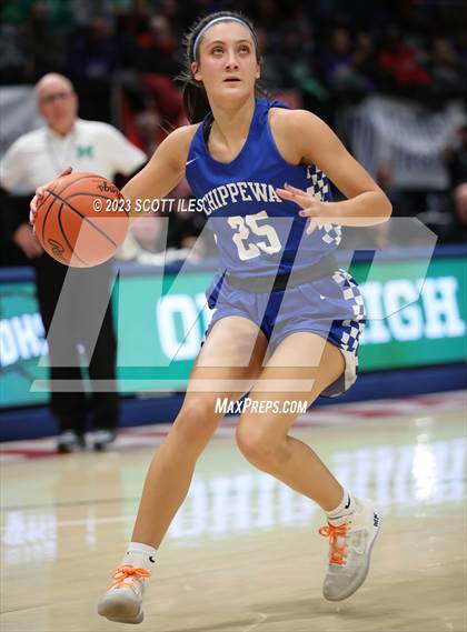 Thumbnail 2 in Chippewa vs. Margaretta (OHSAA D3 State Semifinal) photogallery.
