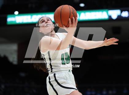 Thumbnail 2 in Chippewa vs. Margaretta (OHSAA D3 State Semifinal) photogallery.