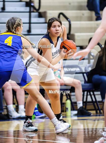 Thumbnail 1 in Kelso vs Olympia photogallery.