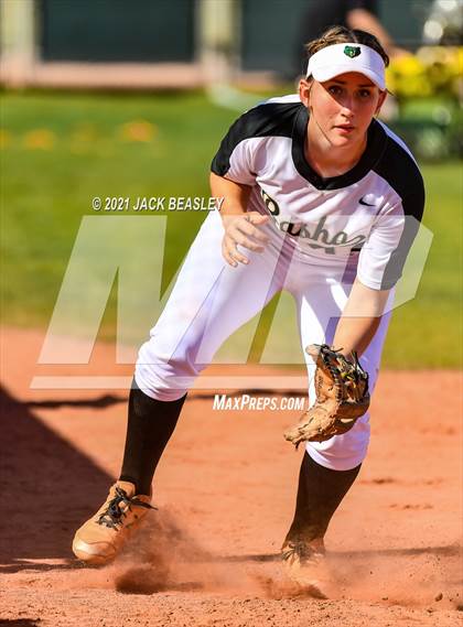 Thumbnail 3 in Hamilton @ Basha photogallery.