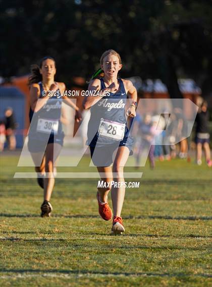 Thumbnail 2 in River Ridge Invitational photogallery.