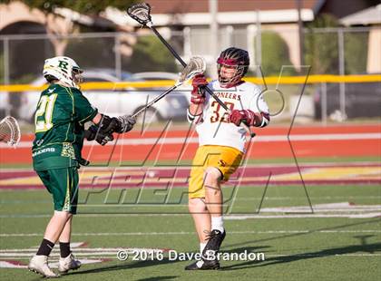 Thumbnail 2 in Royal @ Simi Valley photogallery.