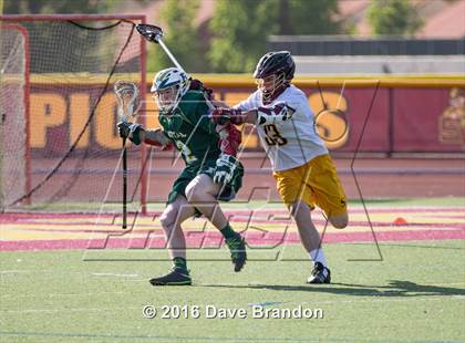 Thumbnail 2 in Royal @ Simi Valley photogallery.