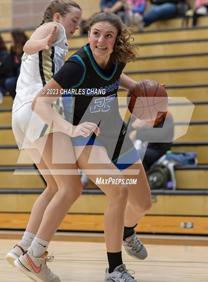 Thumbnail 2 in Branson vs Windsor (Windsor Holiday Classic) photogallery.