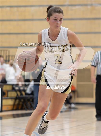 Thumbnail 2 in Branson vs Windsor (Windsor Holiday Classic) photogallery.