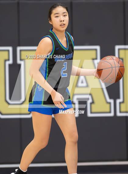 Thumbnail 2 in Branson vs Windsor (Windsor Holiday Classic) photogallery.