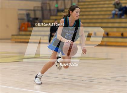 Thumbnail 1 in Branson vs Windsor (Windsor Holiday Classic) photogallery.