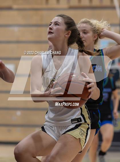 Thumbnail 2 in Branson vs Windsor (Windsor Holiday Classic) photogallery.