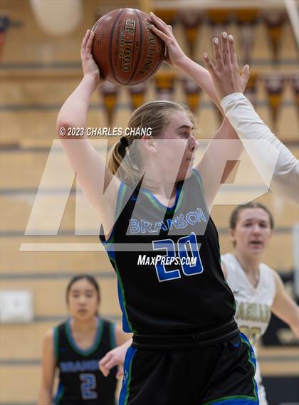 Thumbnail 3 in Branson vs Windsor (Windsor Holiday Classic) photogallery.