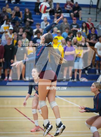 Thumbnail 1 in O'Connor @ Perry (AIA 6A Quarterfinals) photogallery.