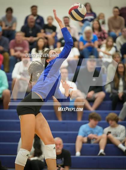 Thumbnail 3 in O'Connor @ Perry (AIA 6A Quarterfinals) photogallery.