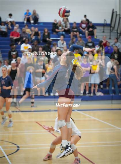 Thumbnail 3 in O'Connor @ Perry (AIA 6A Quarterfinals) photogallery.