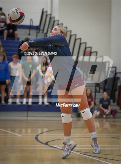 Thumbnail 3 in O'Connor @ Perry (AIA 6A Quarterfinals) photogallery.