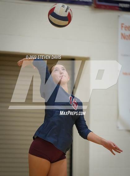 Thumbnail 3 in O'Connor @ Perry (AIA 6A Quarterfinals) photogallery.