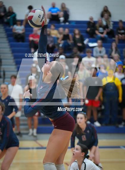 Thumbnail 2 in O'Connor @ Perry (AIA 6A Quarterfinals) photogallery.