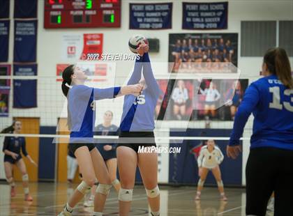 Thumbnail 1 in O'Connor @ Perry (AIA 6A Quarterfinals) photogallery.