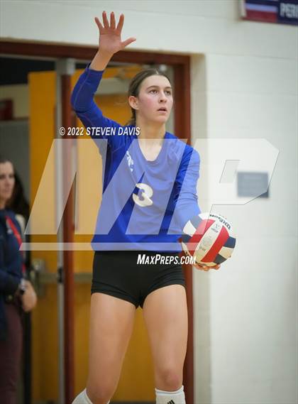 Thumbnail 2 in O'Connor @ Perry (AIA 6A Quarterfinals) photogallery.