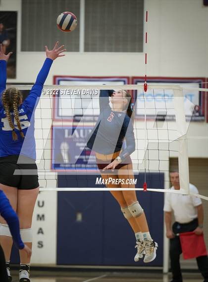 Thumbnail 2 in O'Connor @ Perry (AIA 6A Quarterfinals) photogallery.