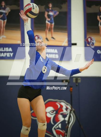 Thumbnail 3 in O'Connor @ Perry (AIA 6A Quarterfinals) photogallery.