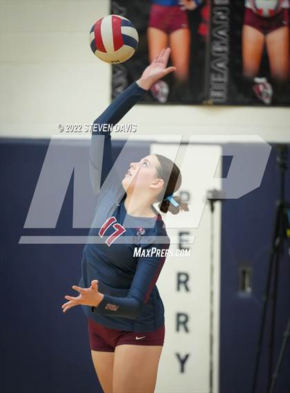 Thumbnail 3 in O'Connor @ Perry (AIA 6A Quarterfinals) photogallery.