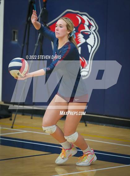 Thumbnail 3 in O'Connor @ Perry (AIA 6A Quarterfinals) photogallery.