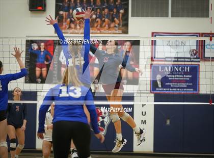 Thumbnail 3 in O'Connor @ Perry (AIA 6A Quarterfinals) photogallery.
