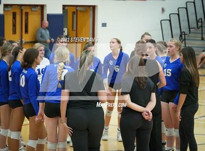 Thumbnail 1 in O'Connor @ Perry (AIA 6A Quarterfinals) photogallery.